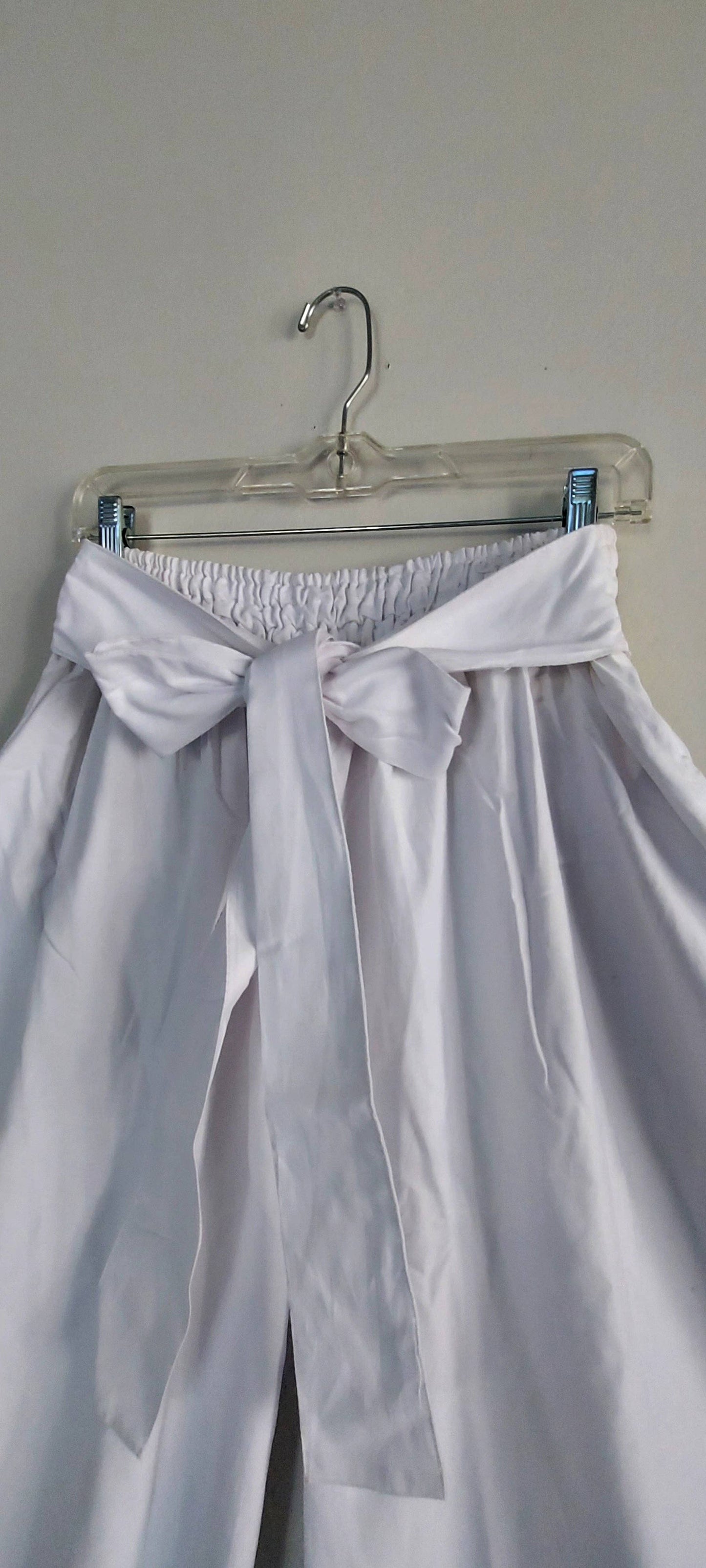Look Women Palazzo Pant - White D50