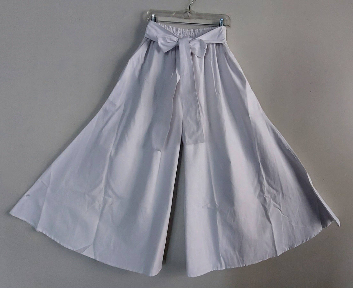 Look Women Palazzo Pant - White D50