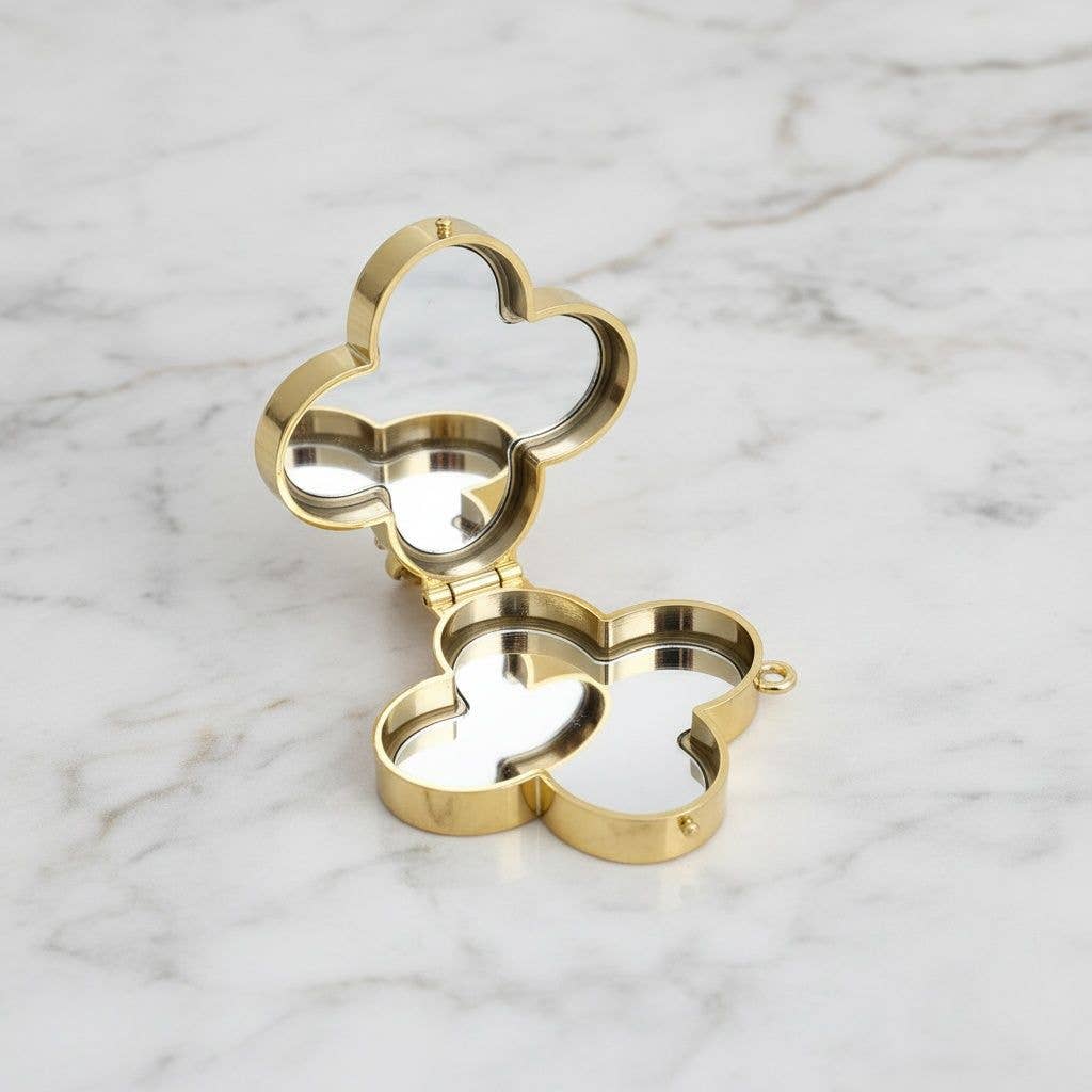 Mini Gold Quatrefoil Sparkle Crossbody Compact