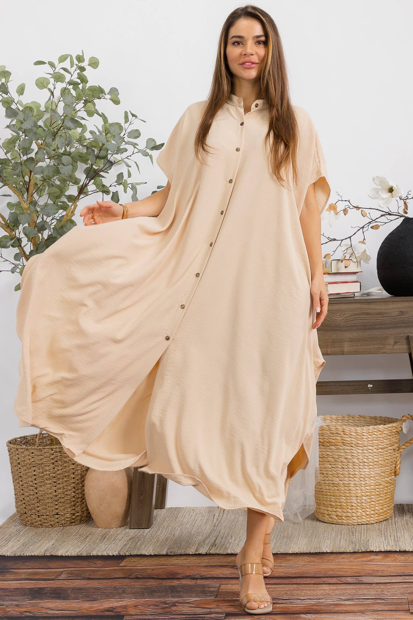 S25653-X Plus Size Relaxed Button Front Oversized Maxi Dress